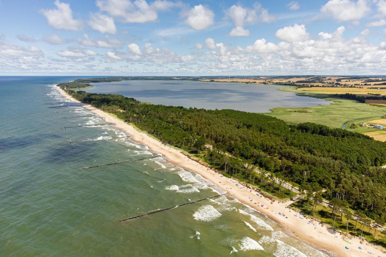 Osada Widoki, Domy Wakacyjne Wicie  Exteriör bild